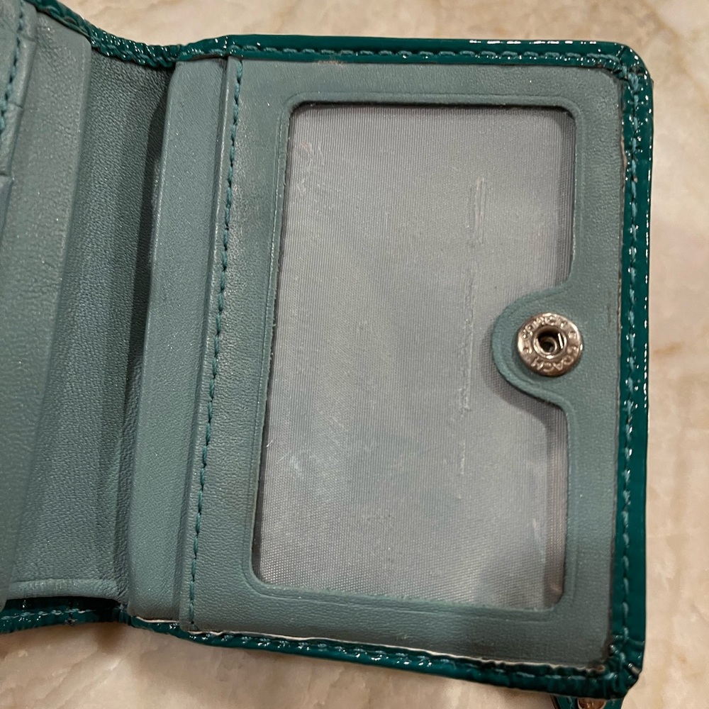 EUC Coach mini wallet - Picture 5 of 8